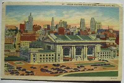 Kansas City MO Union Railroad Station And Sky Line Vintage Linen Postcard • $1.99