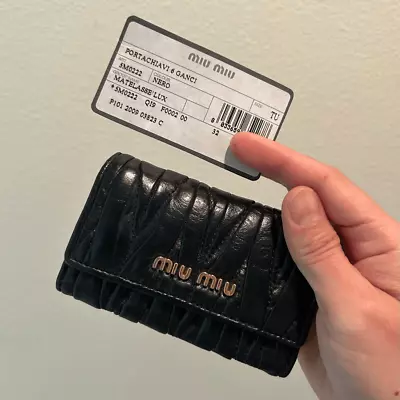 Miu Miu Key Holder/Key Case Black • $80