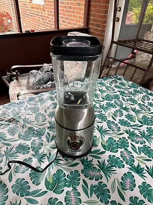  **FOR  SALE** VillaWare Smoothie Blender  • $18