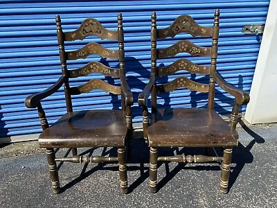 $1395 • Buy Ethan Allen Dark Antiqued Pine Old Tavern Decorated Ladderback Arm Chairs