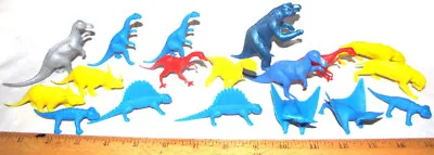MPC 18 Prehistoric Dinosaurs And Mammals For Your Toy Soldiers  Lot A    T1 • $12.99
