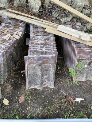 £1 • Buy Marley Concrete Roof Tiles D / Roman
