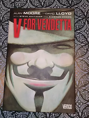 $12.99 • Buy V FOR VENDETTA HC Alan Moore David Lloyd DC2005