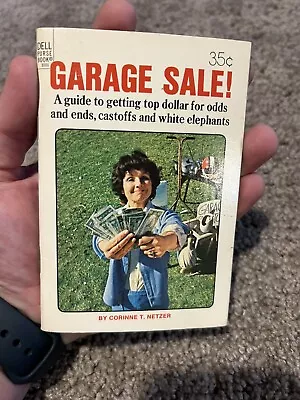 Vintage   Garage Sale!    Dell Purse Book    1973    Pocket Size • $5.99