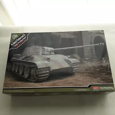 Academy 13523 1:35 Scale Pz Kpfw V Panther Ausf G Tank Plastic Model Kit • £38.50