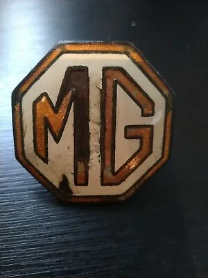 MG Enamelled Brown & Cream Radiator Badge 1930-1952. Needs Repair  • £9.99