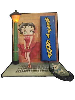BETTY BOOP 1998 KING FEATURES Marilyn Monroe Pose Street Lamp TELEPHONE • $20