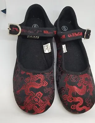 T.U.K. Floral Fabric Mary Janes Shoes Womens 6 • $46.99