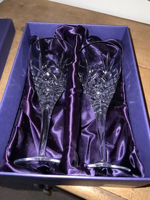 £19 • Buy 2 Edinburgh Crystal Sutherland Goblets In Presentation Case 
