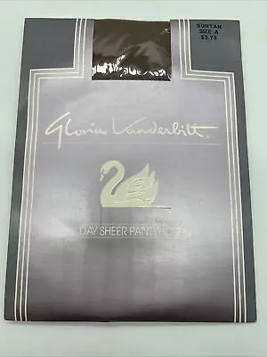 Vintage Gloria Vanderbilt Day Sheer Pantyhose Size C Coffee 100% Nylon • $8.49