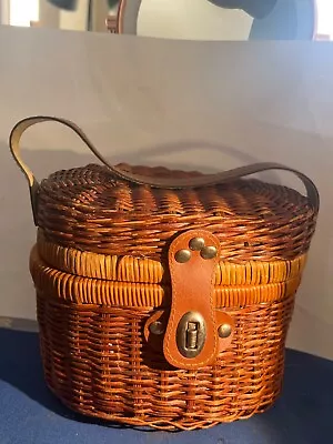 Small Wicker Basket Purse Vintage With Checker Lining • $6.99