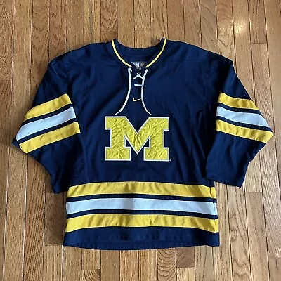 Vintage Y2K Nike Bauer Michigan Wolverines Hockey Jersey In Men’s Size Medium • $69.99