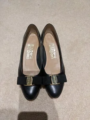 Salvatore Ferragamo Bow Leather Black Vara Size 5 Kitten Heel • $300