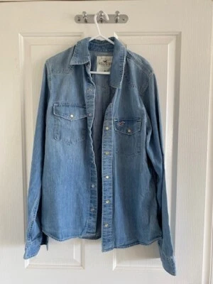 $15 • Buy Hollister Denim Long Sleeve Men Shirt M Size