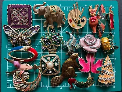 Vintage To Modern Lot Of 19 Enamel Brooches Lot/ Unsigned • $68