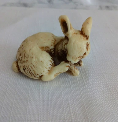 £8 • Buy Vintage Miniature Resin Netsuke Rabbit Figurine