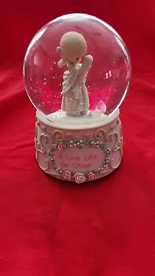 2001 Precious Moments Mother&baby  A Love Like No Other  Snow Globe Music Box • $12