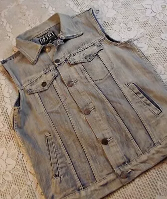 DFYNT Vtg 1990s Mens Faded Denim Jean Jacket Vest Sleeveless Lg • $27.50