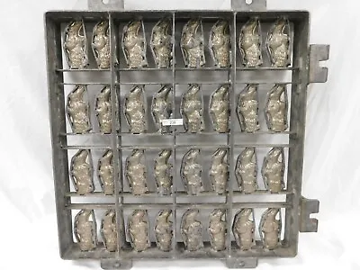 123/238 ANTIQUE CHOCOLATE/CANDY MOLD ~ 23 RABBITS W/ BASKET ~ RABBIT 4.5 X2 X1  • $199.99