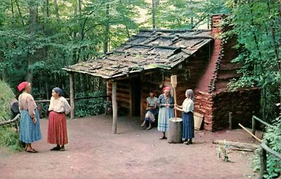 Postcard-Cherokee Indian Village Cherokee North Carolina Posted 1962 1581 • $6.29