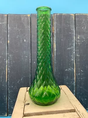 Indiana Glass Vintage Green Vase Diamond Pattern 9 Inches • $9.99