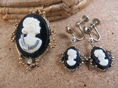Vintage Gold-tone Black Cameo With Necklace Pin Brooch Screw Back Earrings #204 • $12.95