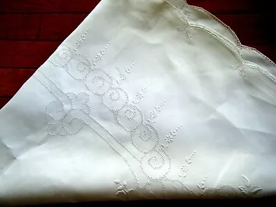 Antique Tablecloth Drawn Work Lace Punto Tirato Fancy Emb/ry Italy Linen Square  • $39.99