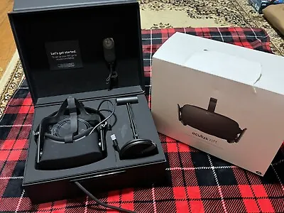 Oculus Rift CV1 VR Virtual Reality Headset System - Black No Wireless Controller • $120