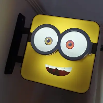 Minions Despicable Me Mountable Sign Lamp- Logo Sign Light Up Battery • $112