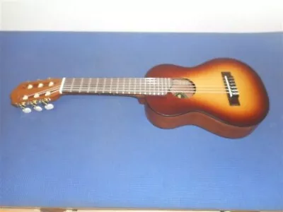 NEW - Yamaha GL1 Guitalele Guitar/Ukulele With Gig Bag - TOBACCO SUNBURST • $109.99