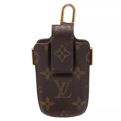 Louis Vuitton Monogram Canvas Phone Case • $248.85