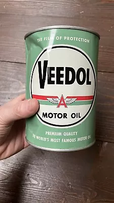 Vintage 1 Quart Empty Oil Can VEEDOL GREEN  FLY A • $59