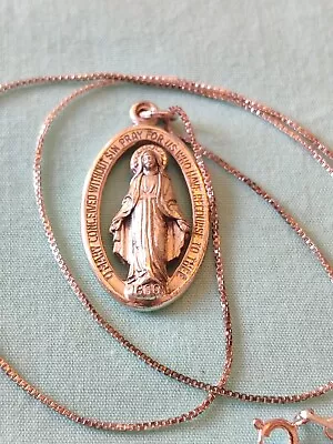 Vintage Sterling Silver Mother Mary Medallion Pendant Necklace 18in Chain • $26.09