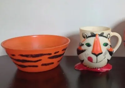 $37.95 • Buy Vintage Kellogg's Tony The Tiger Cup And Bowl Set Cereal Premium Advertising Toy