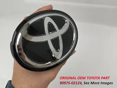 Fits Toyota Corolla Grille Front Emblem 90975-02124 Oem 2019 2020 2021 2022 2023 • $35