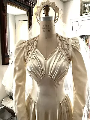 Vintage 1940s Ivory Satin Wedding Dress And Veil • $150