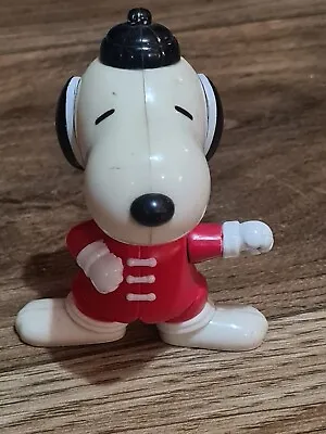 McDonalds Snoopy World Tour 1999 - China Happy Meal Toy • £2