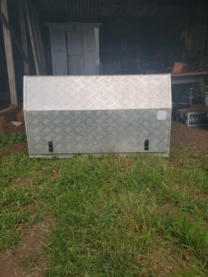 $250 • Buy Ute Toolbox
