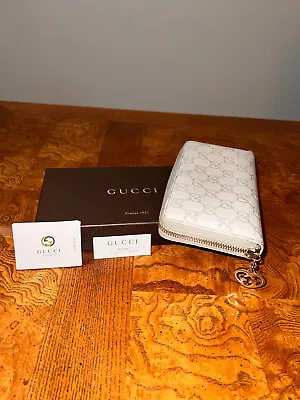 Gucci Olive Green Guccissima Zippy Long Wallet • $140