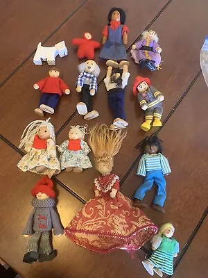 Melissa & Doug Wooden Dollhouse People Family Lot READ • $12.99