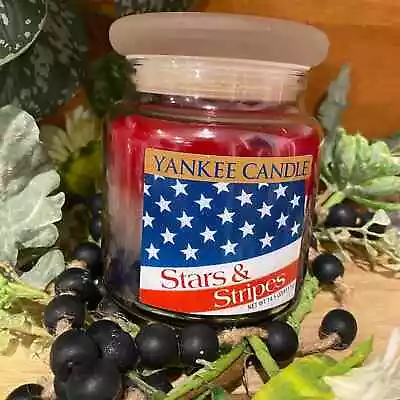 Yankee Candle Stars And Stripes Swirl Juicy Cherry Buttercream And Blueberry • £33.78