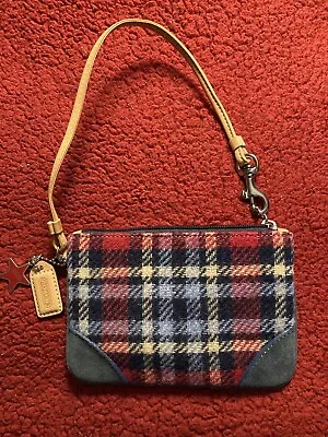 Vintage Coach Wristlet Coin Purse  6”x4” • $22