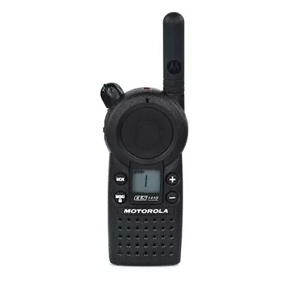 Motorola CLS1410 4 Channel 1 Watt UHF Analog Display Two-Way Business Radio • $199