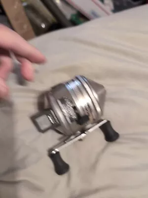 Zebco One Classic Feather Touch Vintage Casting Fishing Reel • $15