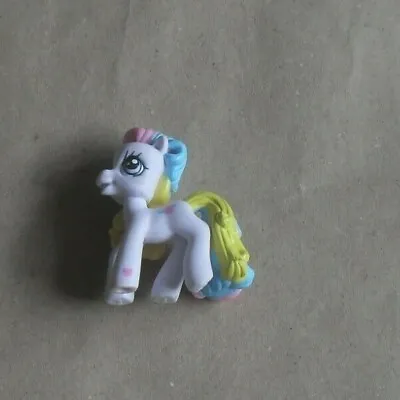 My Little Pony 2006  Ponyville Mini - White • £3