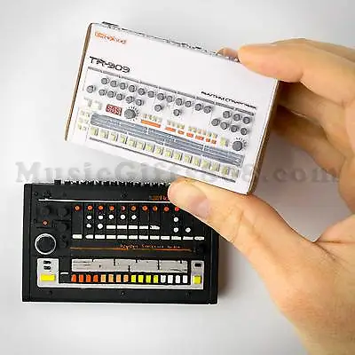 Roland TR-808 TR-909 Drum Machine Pair Miniature 3D NEW MAGNET SET • $19.11