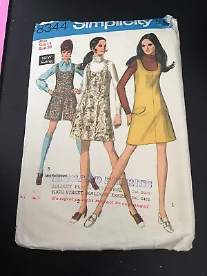 £2 • Buy Vintage Sewing Pattern Simplicity 8344 Dress Size 14