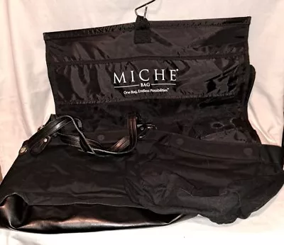 Miche Handbags~ Lot Of 19~2 Inner Bags/7 Shells/8 Straps/1 Organizer/1 Charm Set • $99.99