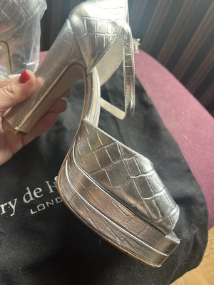 £149.99 • Buy Terry De Havilland LENA Heels Size 8/41 Silver BNWT Never Worn Platform Rrp £300