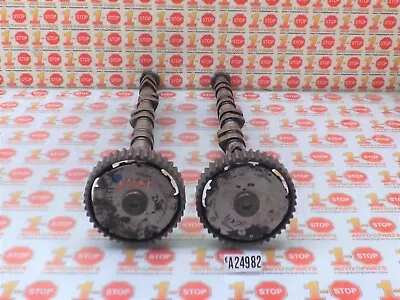 2008-2013 Volvo C30 2.5l Engine Camshaft Pair 8670149 Oem • $269.99